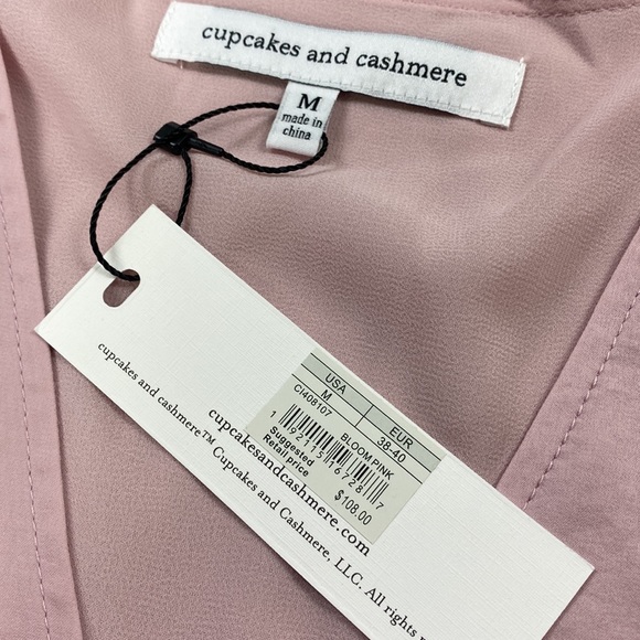 NWT Cupcakes & Cashmere Kaidence Satin Wrap Dress - Picture 8 of 9